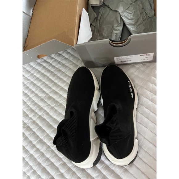 Balenciaga sneakers 💯 authentic - Picture 4 of 5